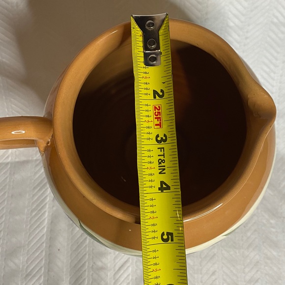 Pitcher made in Italy by Jay Wilfred. - Picture 7 of 8